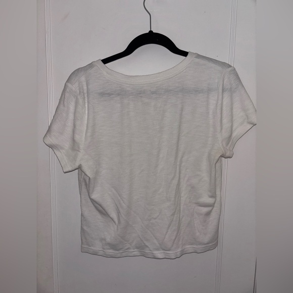 GAP White Rib Tee - Picture 2 of 3